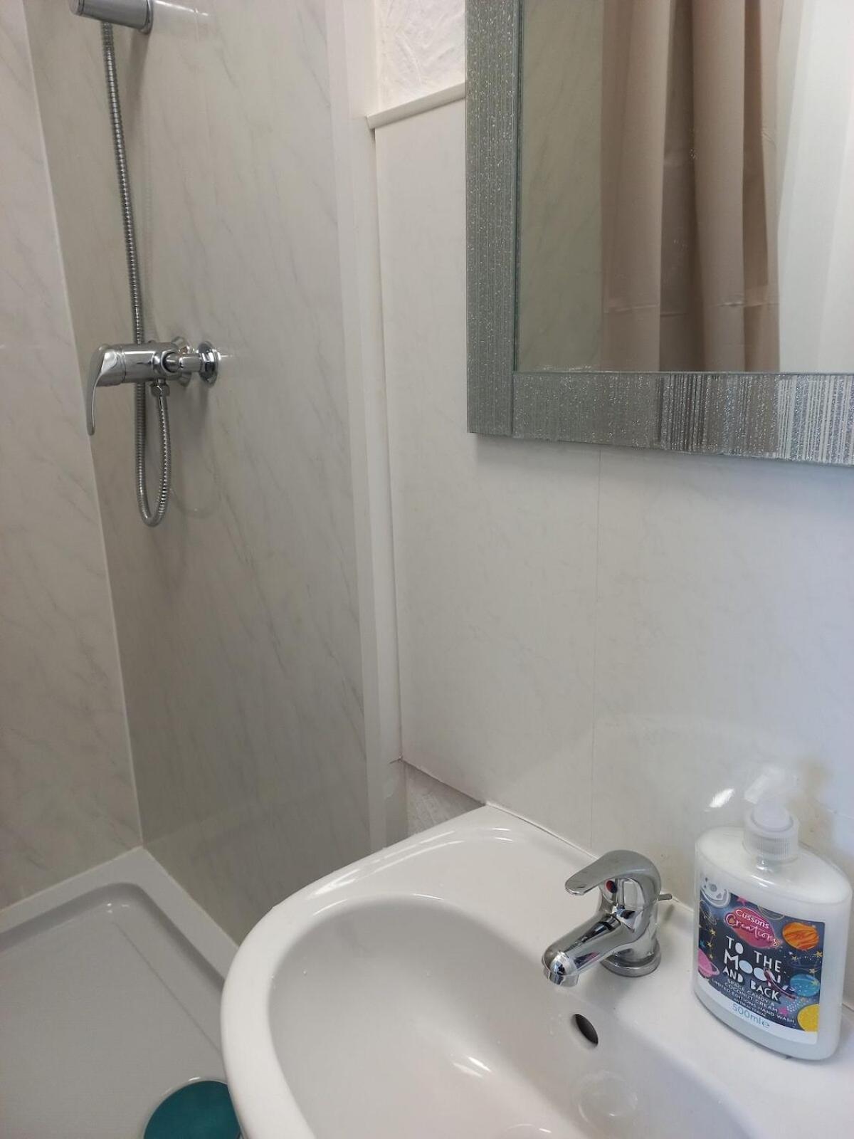 Apartamento Seven Spots Londres Exterior foto